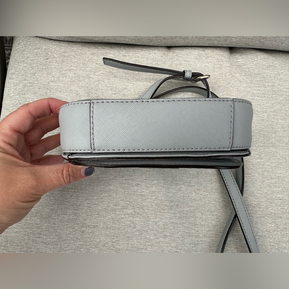 Kate Spade $150 Laurel Way Carsen Small Crossbody Bag - Picture 15 of 17